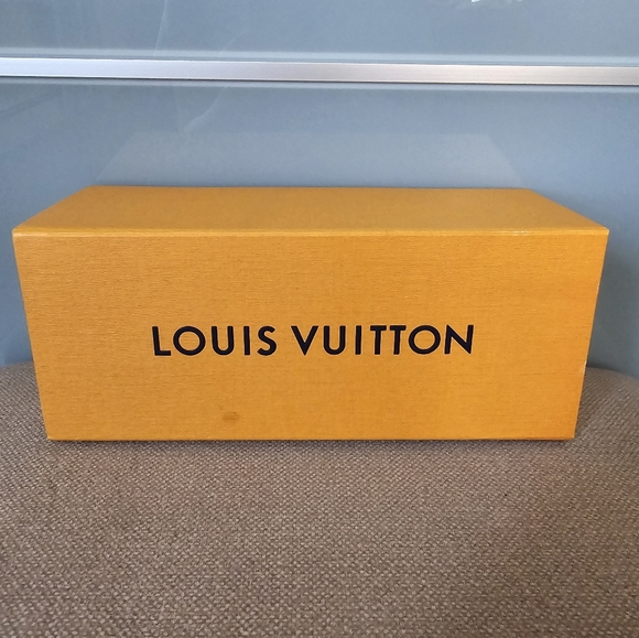Louis Vuitton Box - Picture 3 of 4